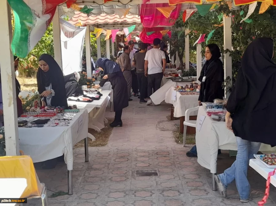 برگزاری بازارچه دانشجویی در آموزشکده فنی شماره 2 پسران کرمانشاه 3