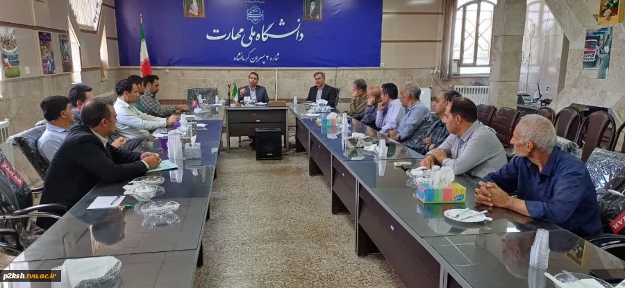 برگزاری مراسم معارفه سرپرست آموزشکده ملی مهارت پسران شماره 2 کرمانشاه  3